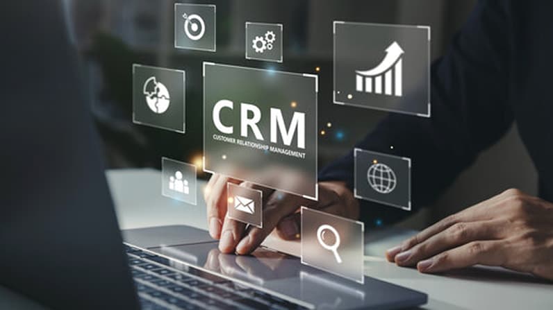 Visual representation of different CRM sales process.